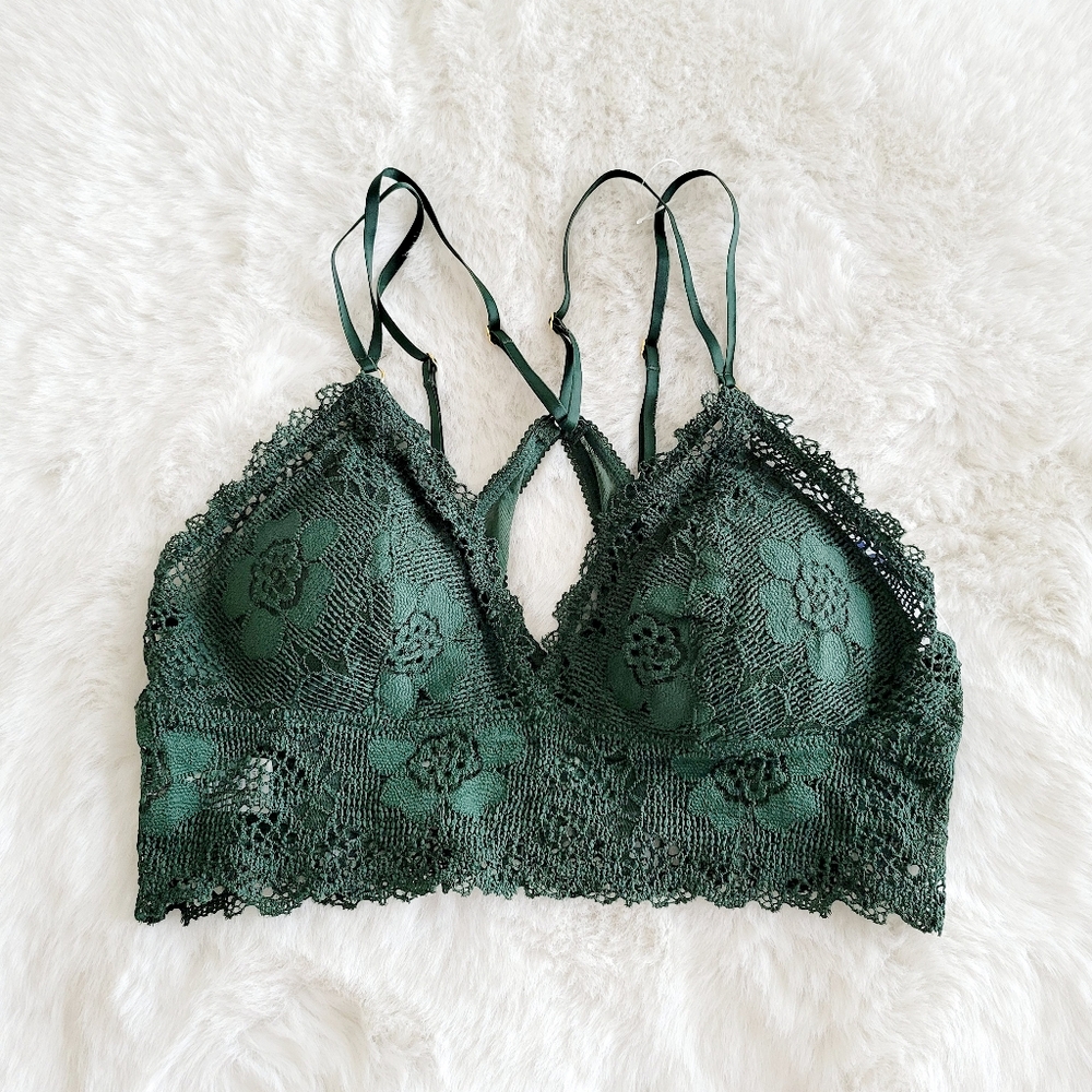 🌻AERIE LACE PADDED BRALETTE SIZE M